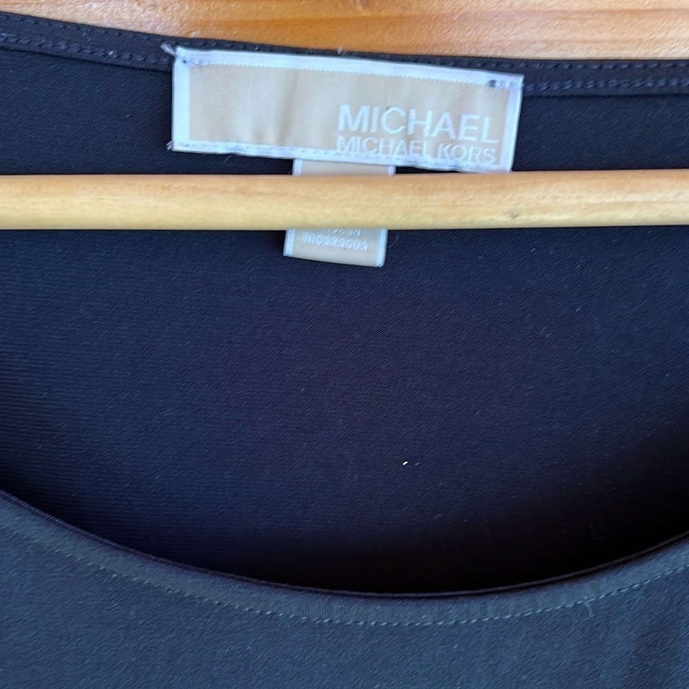Michael Kors Women's Cold Shoulder Golden Chain Straps Top L - Picture 5 of 6